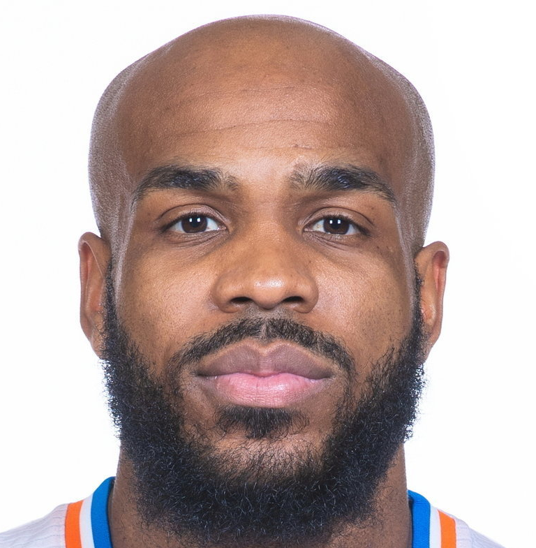 https://img.zgjxsg.com/img/basketball/player/a96423329b62045399a86c0a39fc472d.png